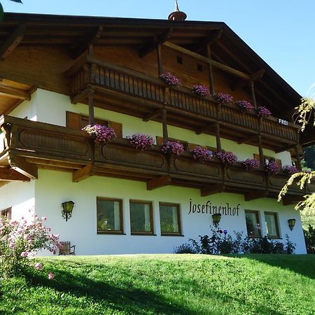 Hotel Josefinenhof Neustift im Stubaital Exterior foto